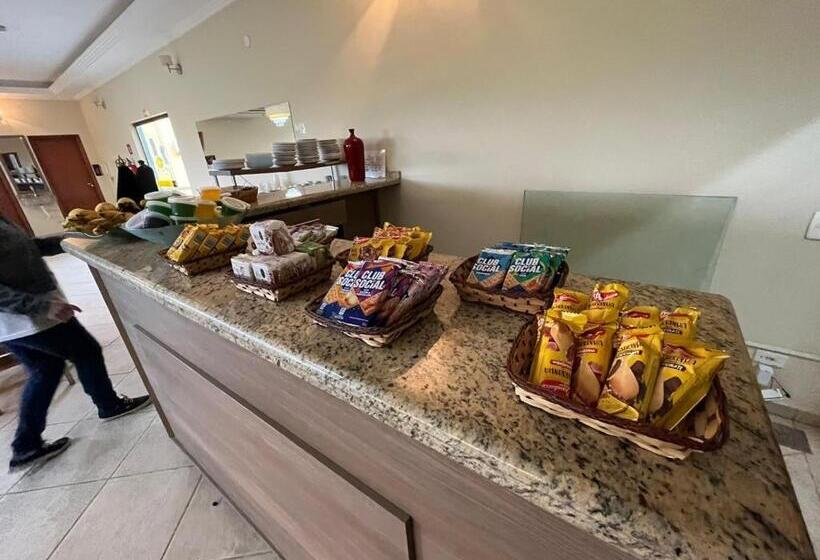 בית מלון כפרי Vila Dos Pescadores