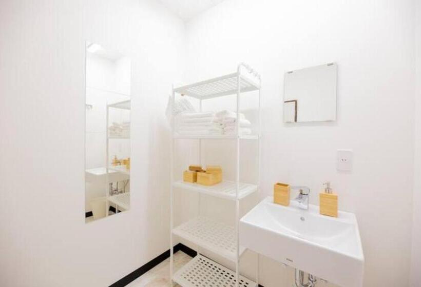 فندق Yuzawa Onsen Lodge 1min To Lift House