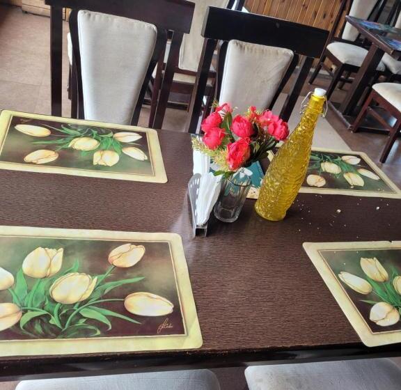 Krystal Hotel Restaurant