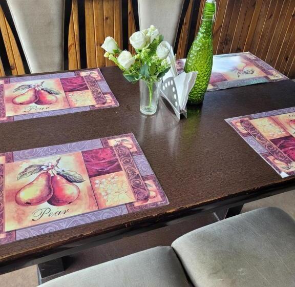 Krystal Hotel Restaurant