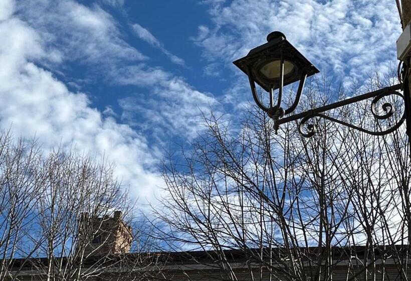 B&b Lo Scudaio Palazzo Marchionneschi