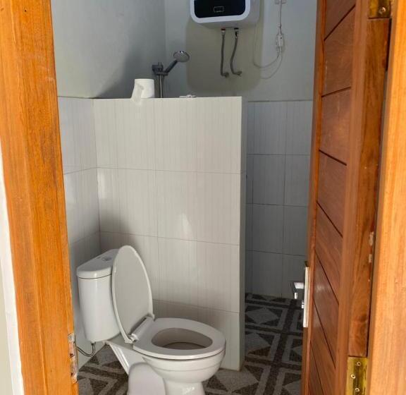 بنسيون Besakih Homestay