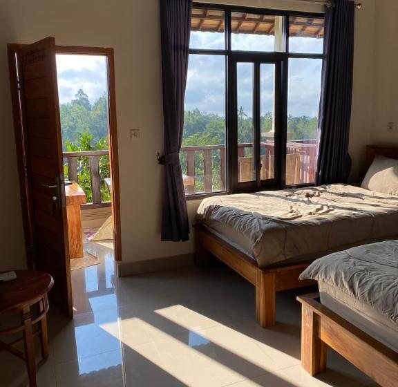 بنسيون Besakih Homestay