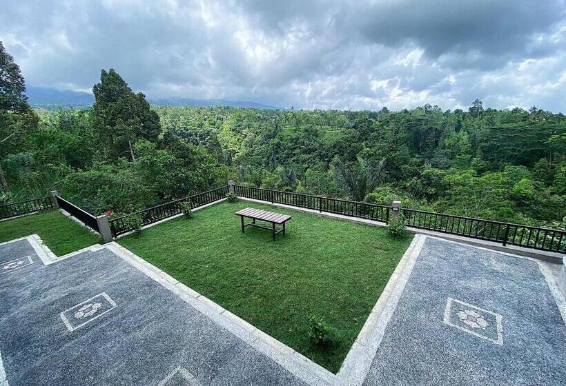 بنسيون Besakih Homestay