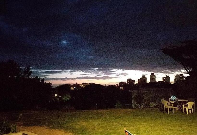 膳宿费 Desborde Al Mar