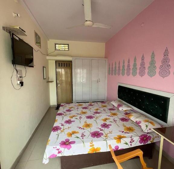 Пансион Garg Complex Guesthouse