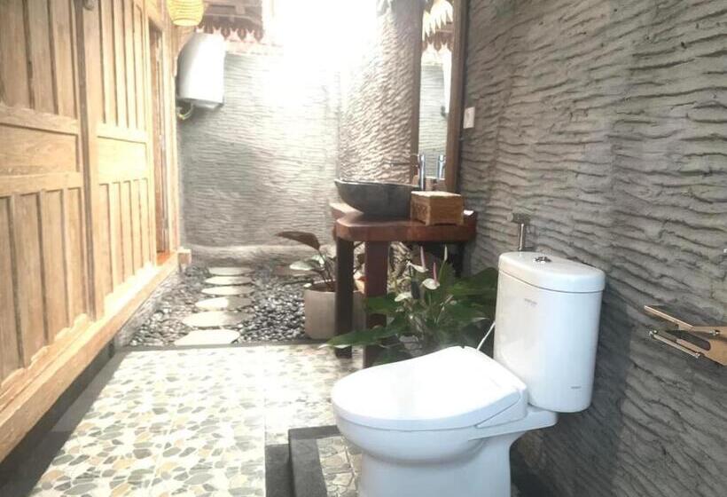 بنسيون Jane’s House & Spa Bedugul Bali