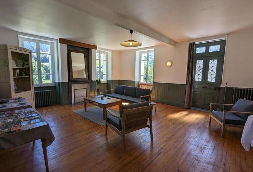 ペンション L Estive Du Claux