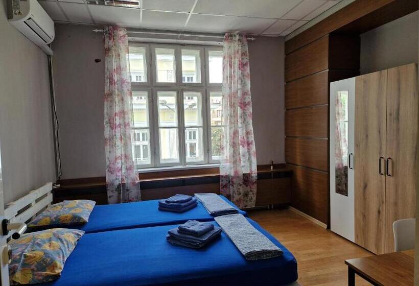 ペンション Lambo S Corner Varna Guest Rooms