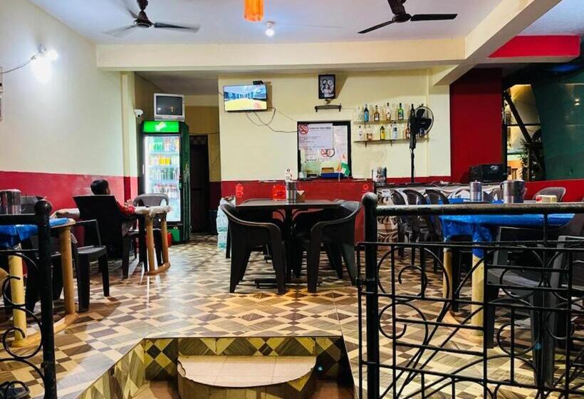 ペンション Mary Vaz By Dishan