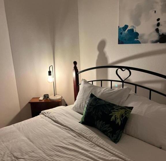 펜션 Residence 71 At Nadi Town At The Heart Of Nadi Town