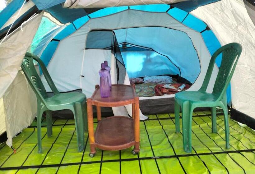 펜션 Sreeja Sana Inn