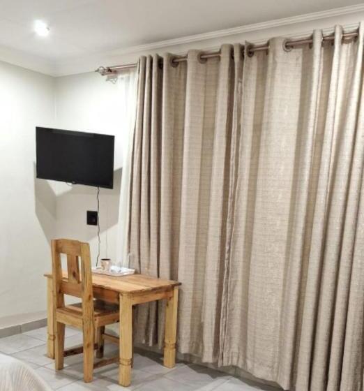 Пансион Tsakane View Guesthouse