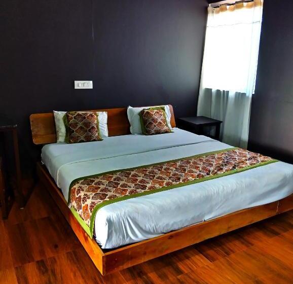 אתר נופש Coorg Tree House