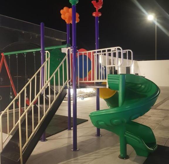 渡假胜地  مورايا Murraya