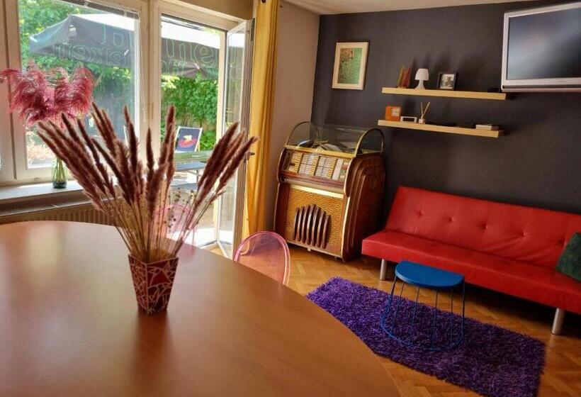 Sax Pub Hostel Ljubljana