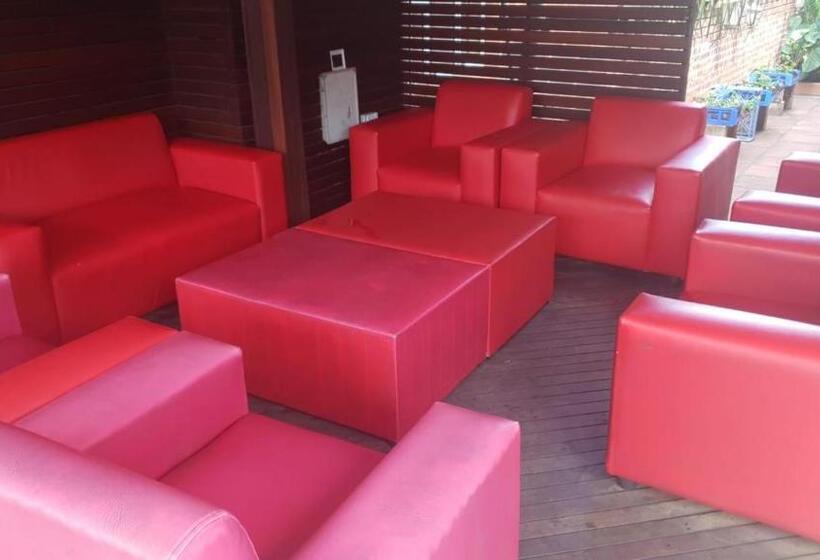 Umbilo Bed And Breakfast 70 Alan Paton