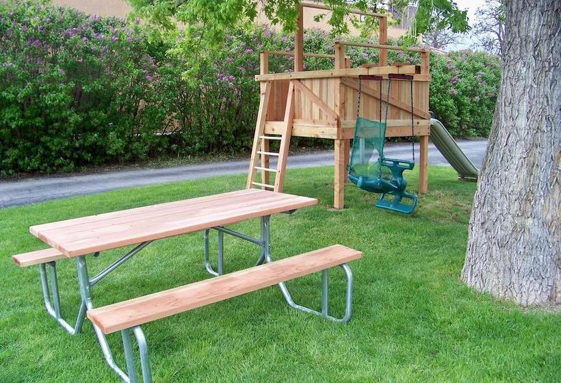 Bell S Motor Lodge Motel  Spearfish