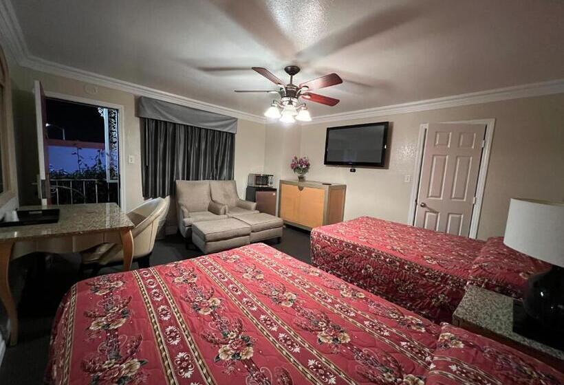 Flamingo Motel Oxnard