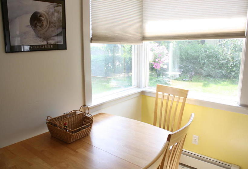 فندق 9th Ave Hostel