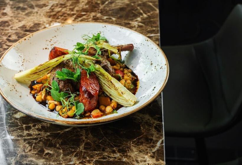 Ac Hotel By Marriott Mainz