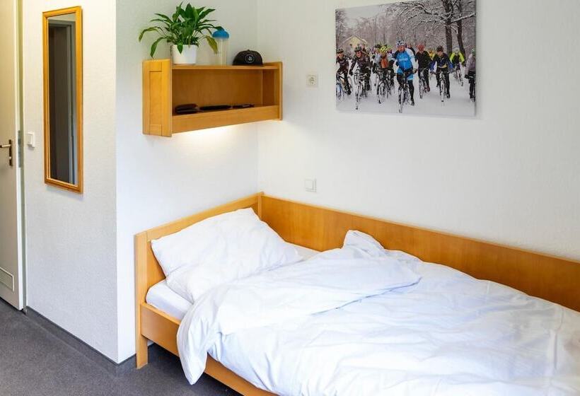 酒店 Adventure Campus