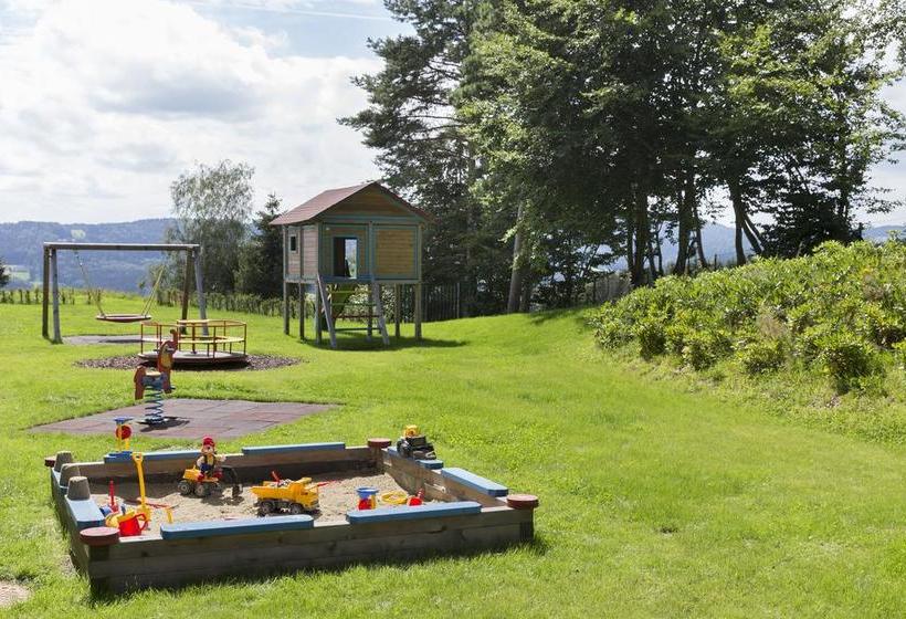 בית מלון כפרי AIGO welcome family