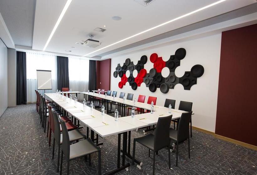 酒店 AIGO welcome family