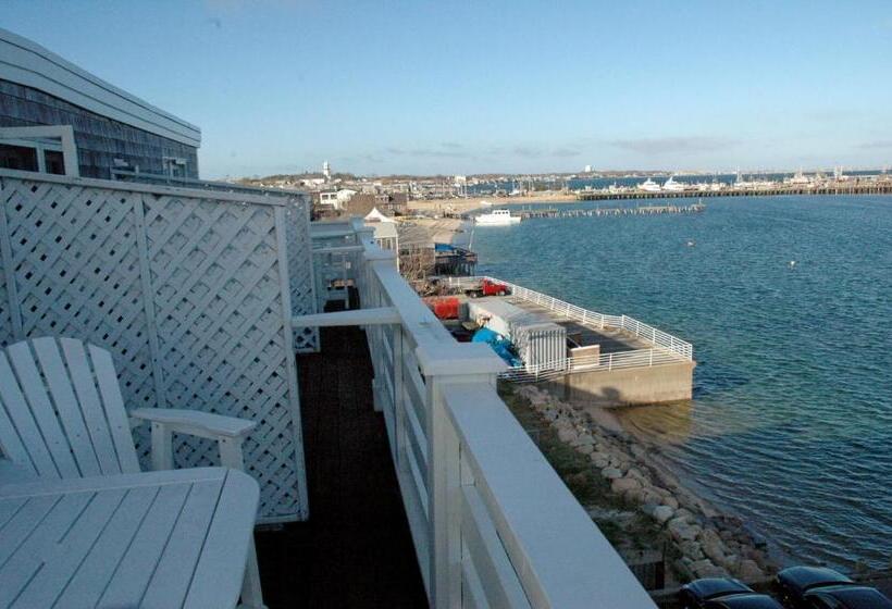 فندق Anchor Inn Beach House