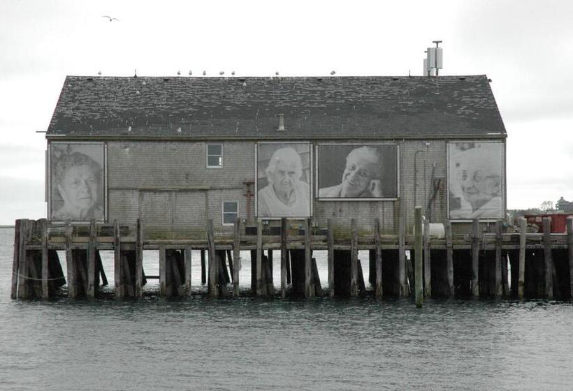 فندق Anchor Inn Beach House