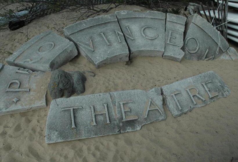 فندق Anchor Inn Beach House