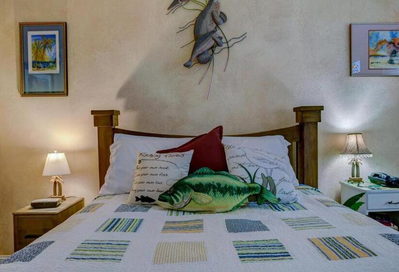 فندق Anchor Inn Nsb Bed And Breakfast