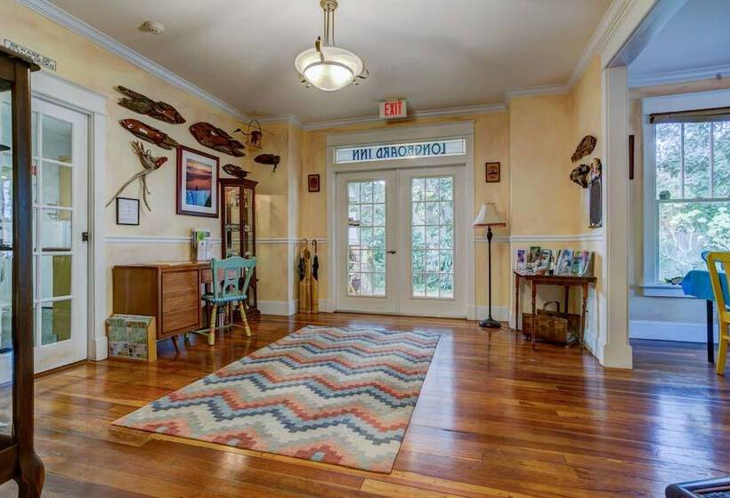 فندق Anchor Inn Nsb Bed And Breakfast