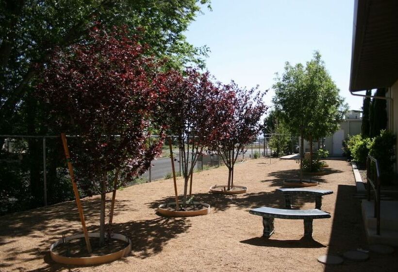 فندق Antelope Hills Inn