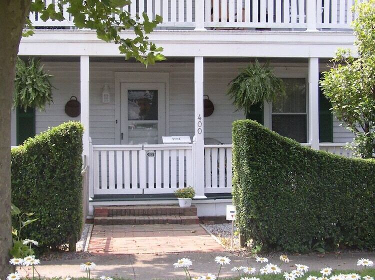 هتل Barclay Cottage B&b