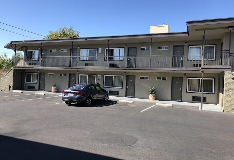 هتل Bay Bridge Inn Oakland