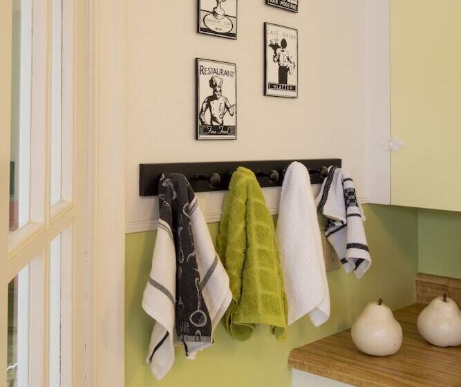 ホテル Beachside Inn