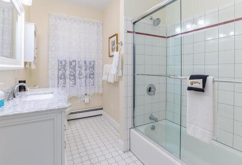 ホテル Bedford Inn