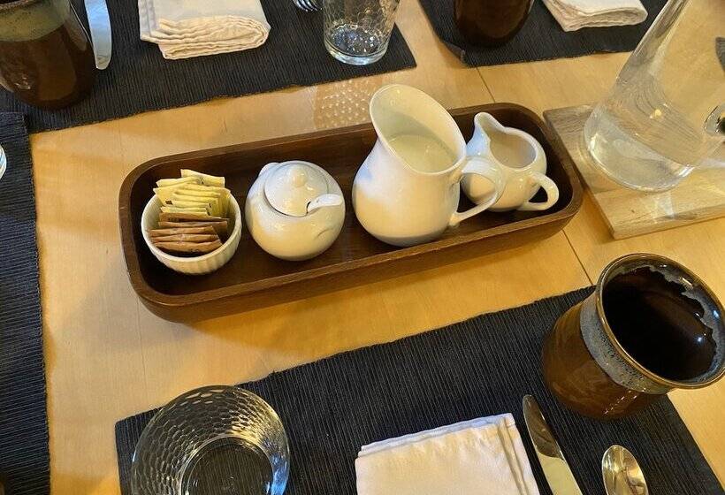 فندق Bell In The Woods B&b