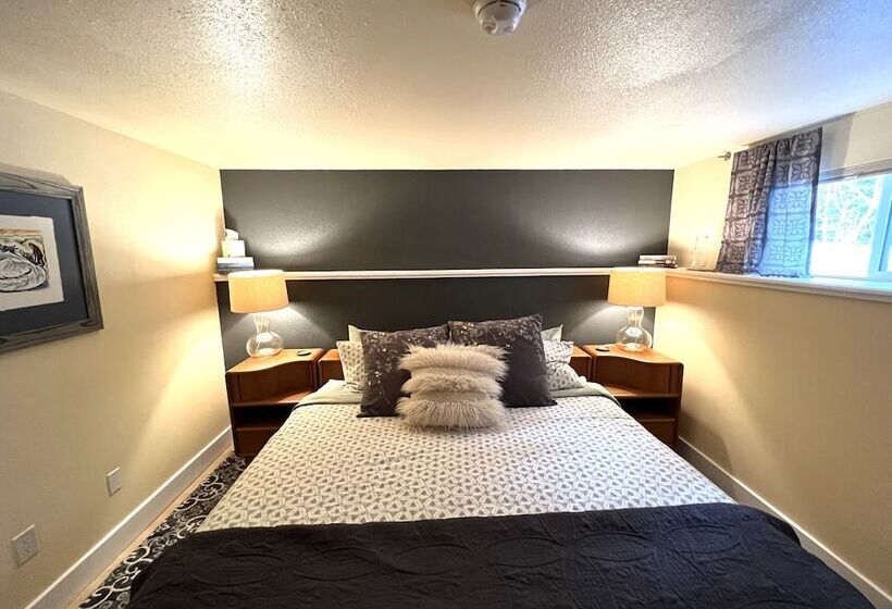 فندق Bell In The Woods B&b