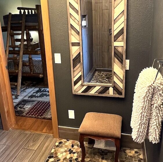 فندق Bell In The Woods B&b