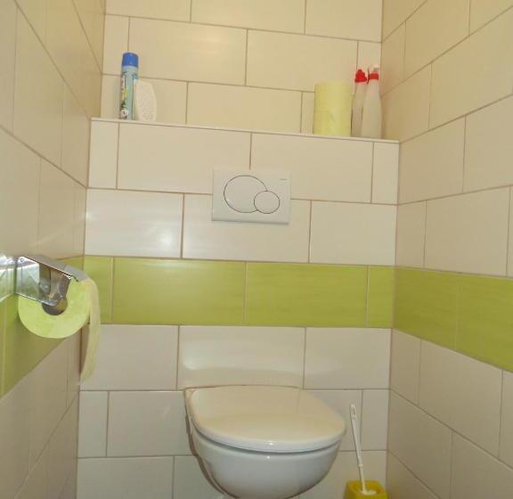 فندق Biohof Haus Wieser