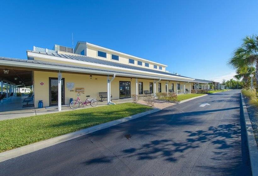 فندق Blueberry Hill