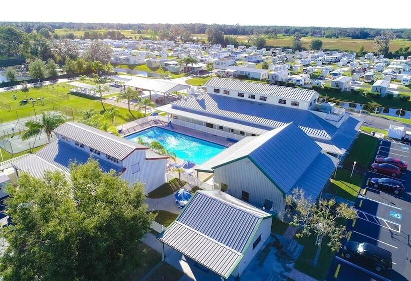 فندق Blueberry Hill