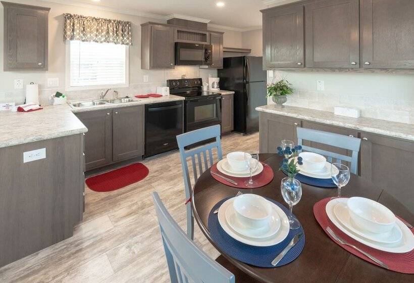 فندق Blueberry Hill