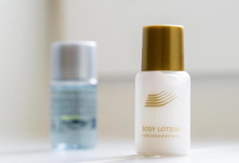 ホテル Boardinghouse Living28 Aachen