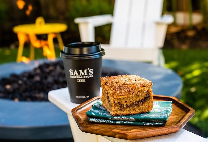 هتل Brannan Cottage Inn