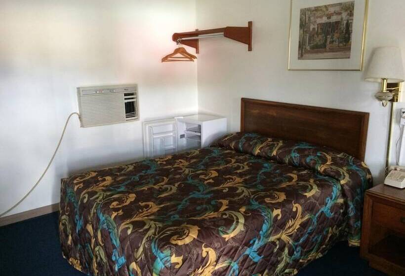 בית מלון כפרי Budget Inn   Scottsboro