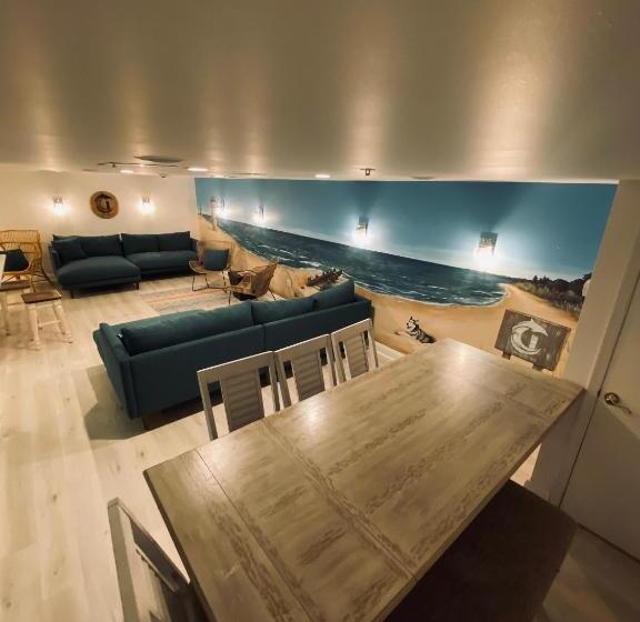 Отель Canalside Inn