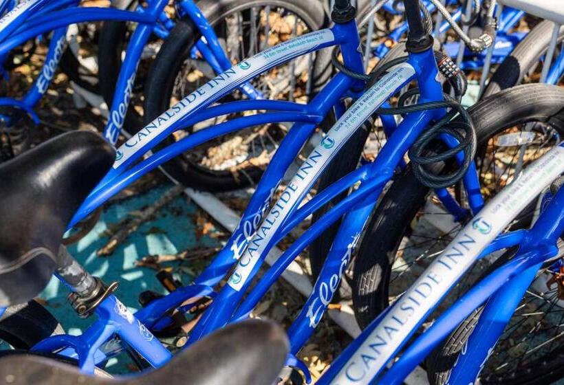 Отель Canalside Inn